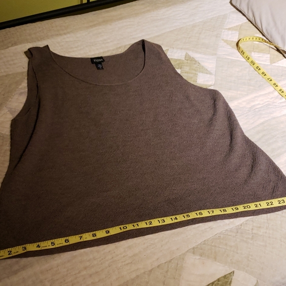 Top - Picture 5 of 7